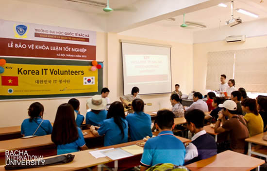 Chương trình tình nguyện 2013 – “học It và trao đổi văn hóa Việt – Hàn”