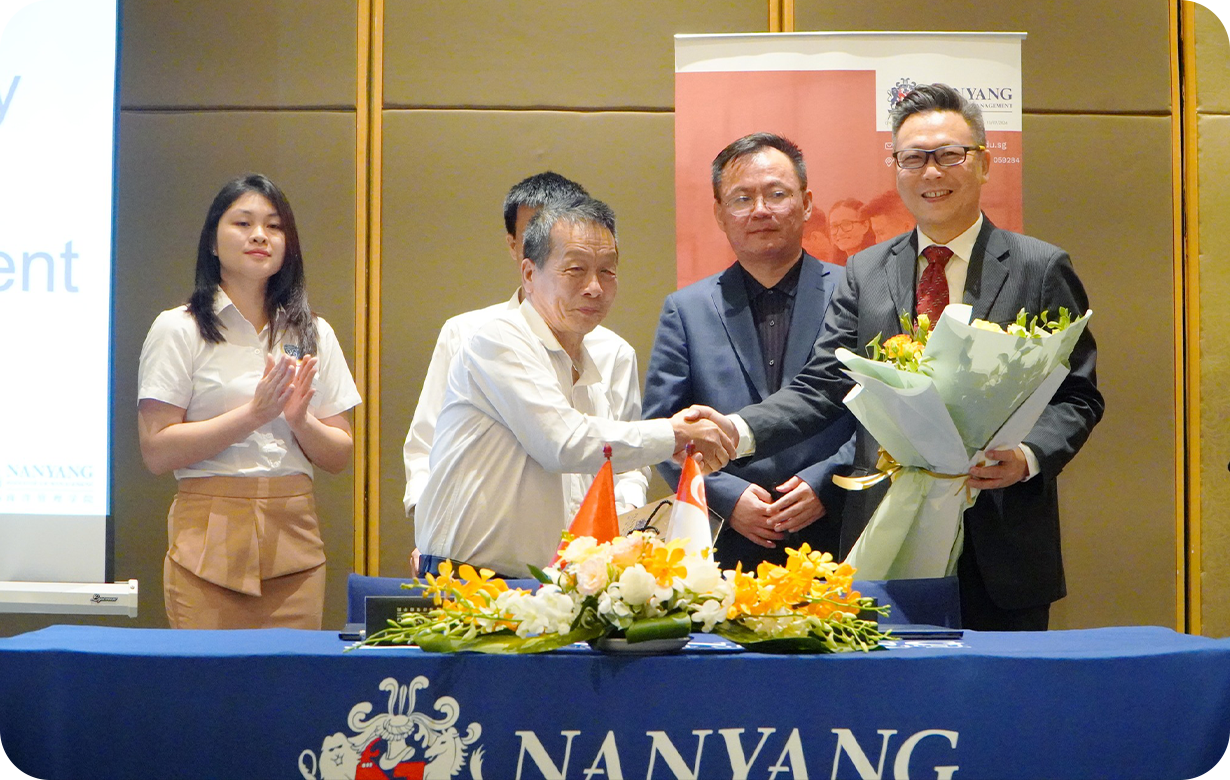 Trường Đại học Quốc tế Bắc Hà ký kết hợp tác với Học viện quản lý Nanyang (Singapore) 